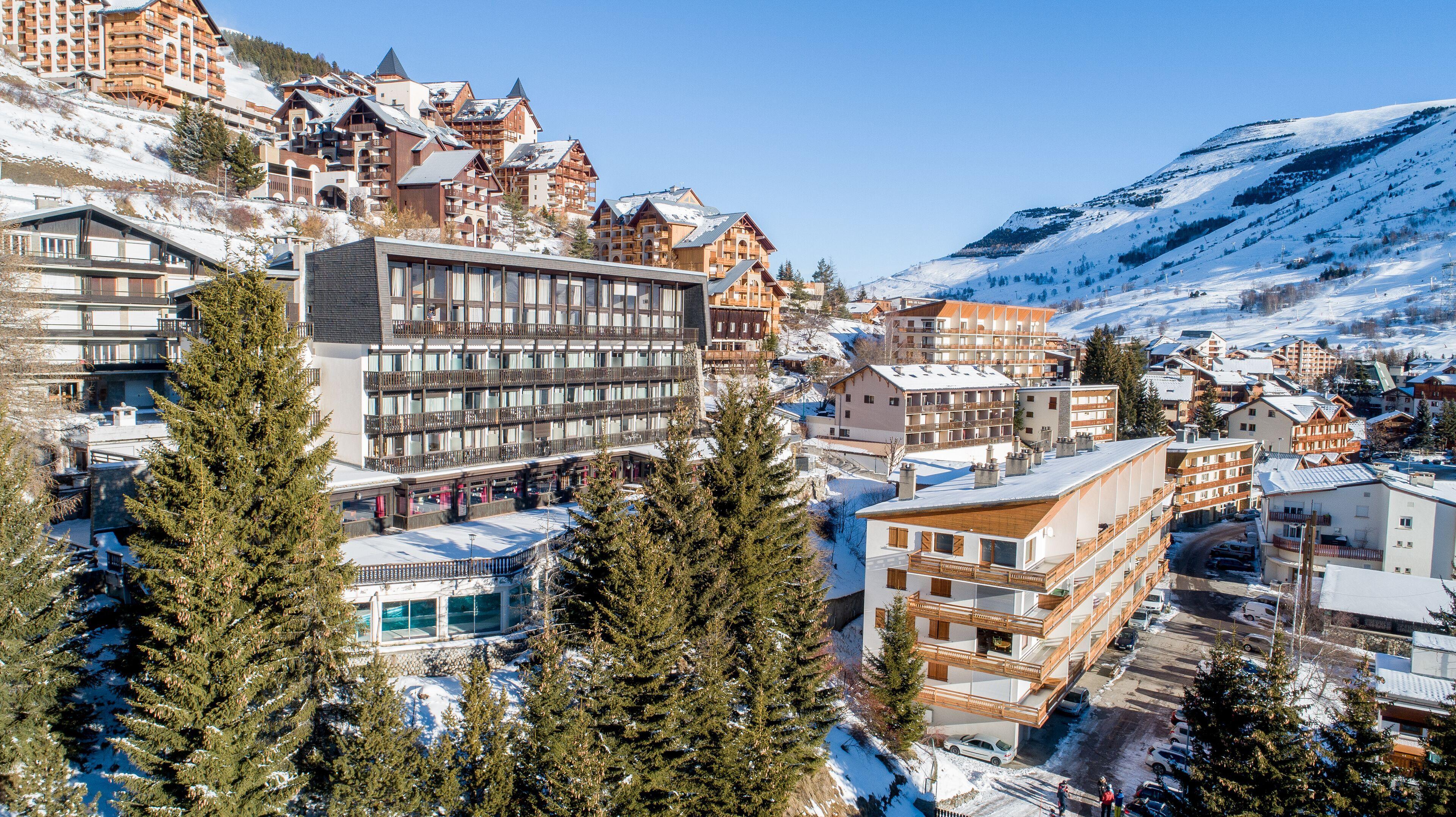 Royal Ours Blanc Boutique Hotel & Spa Альп-д'Юэз Экстерьер фото