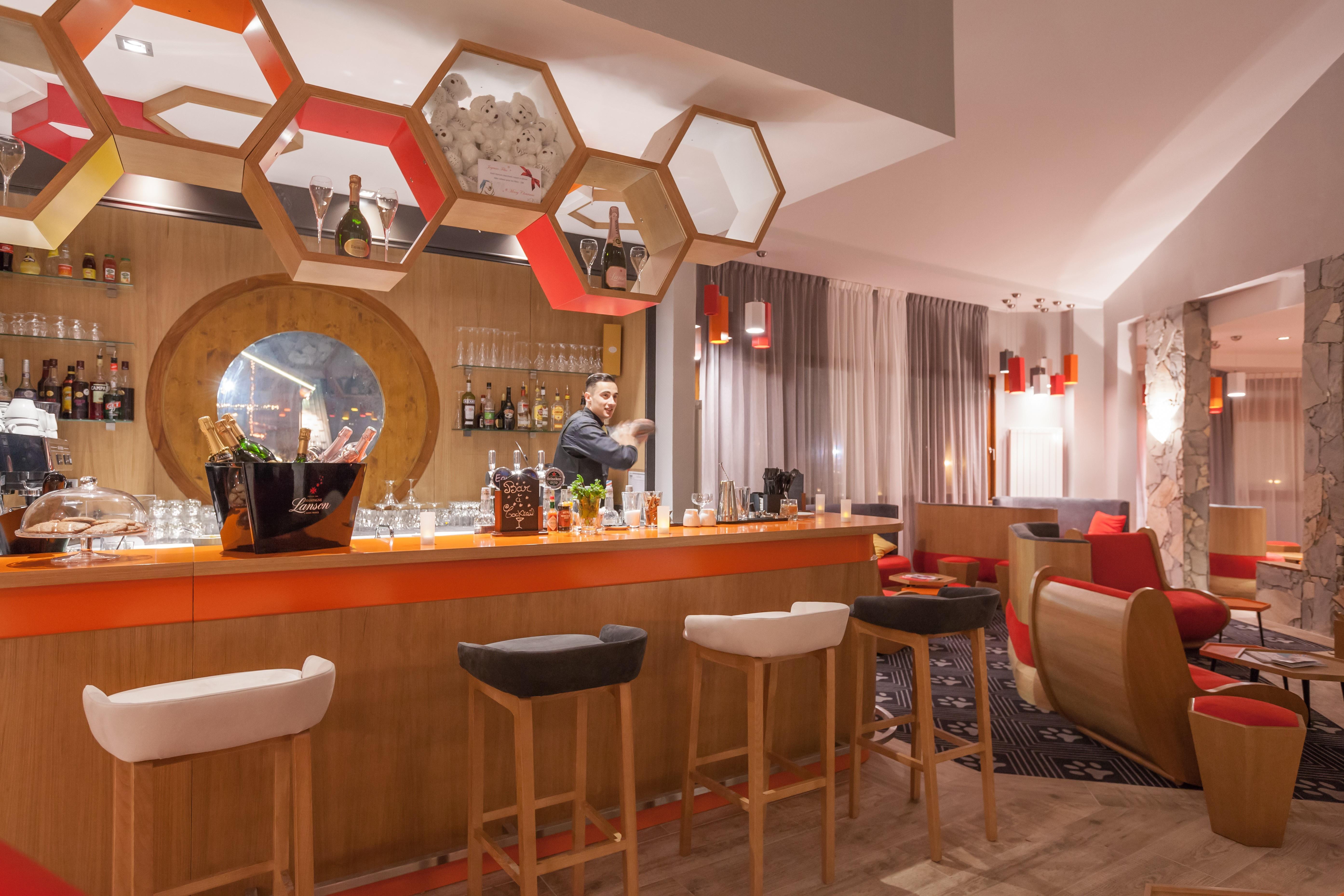 Royal Ours Blanc Boutique Hotel & Spa Альп-д'Юэз Экстерьер фото
