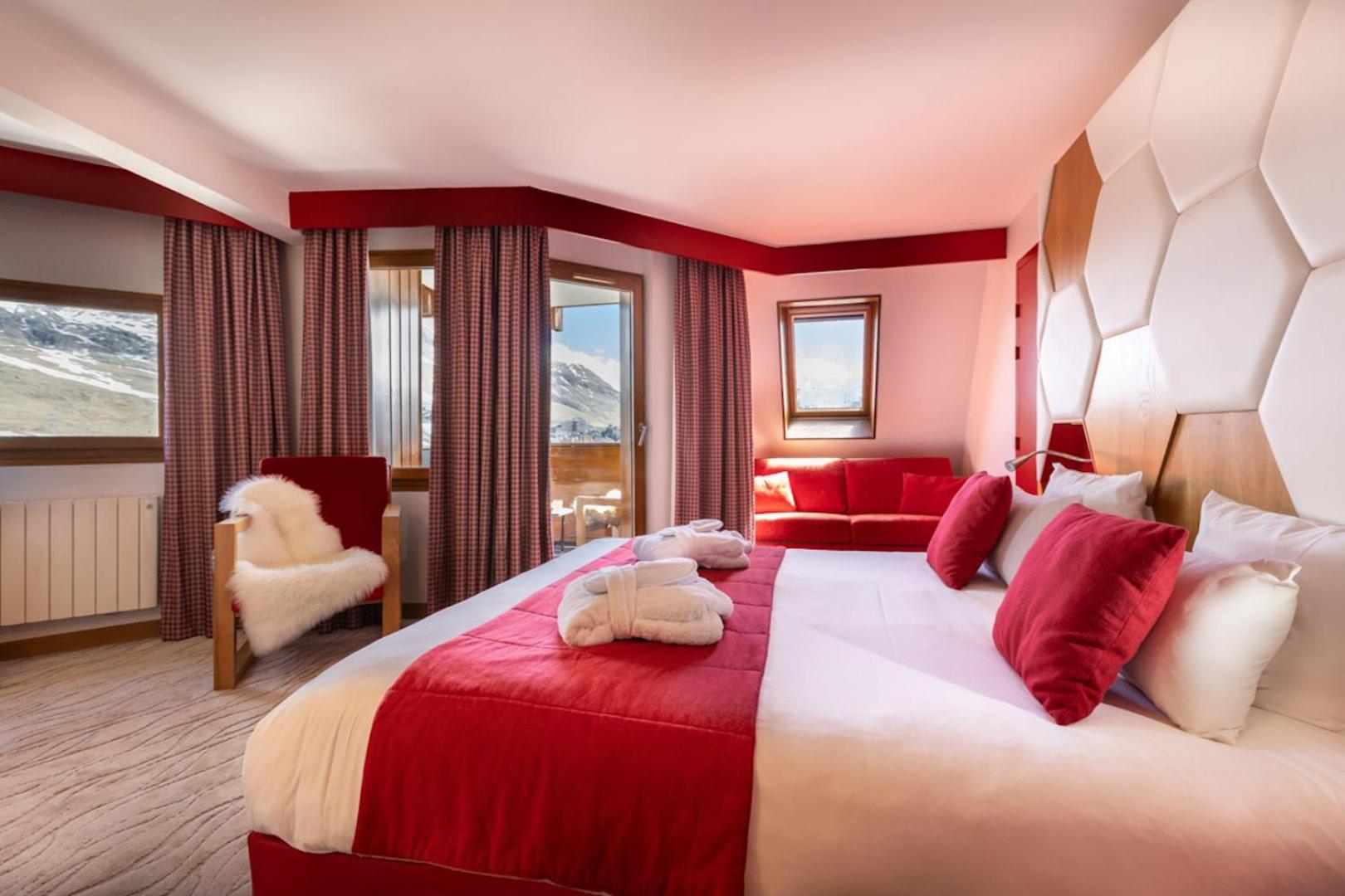 Royal Ours Blanc Boutique Hotel & Spa Альп-д'Юэз Экстерьер фото