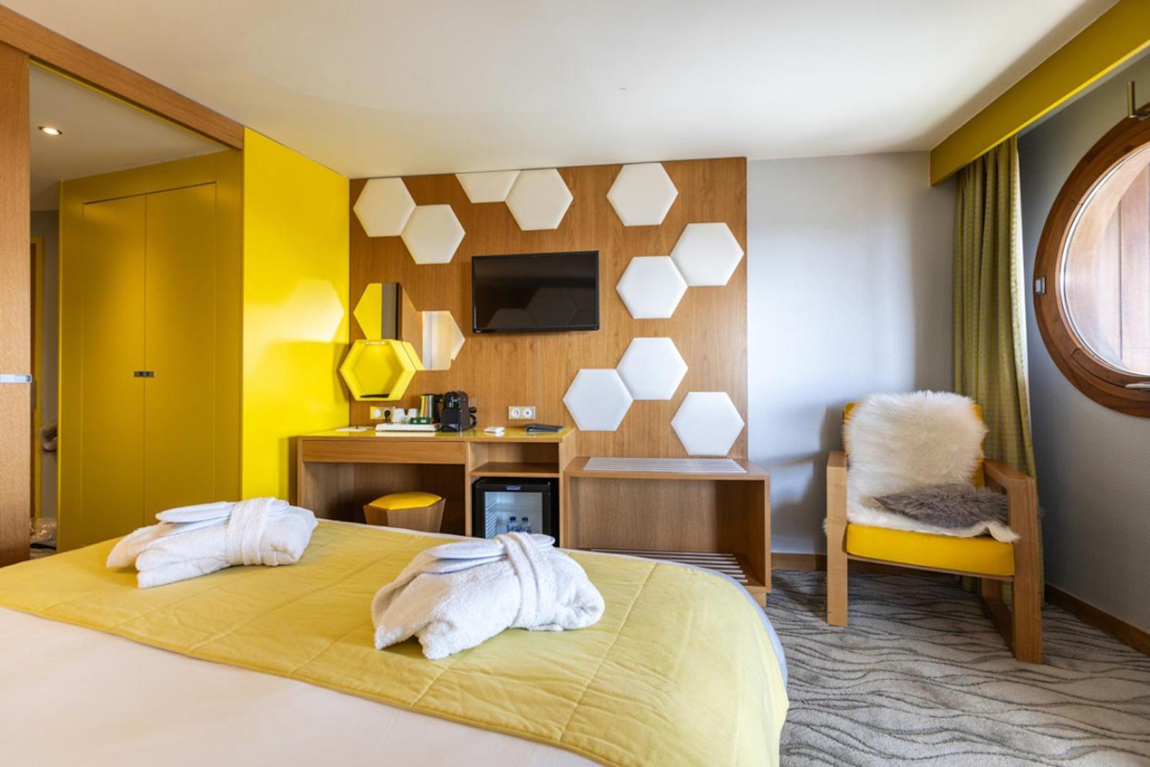 Royal Ours Blanc Boutique Hotel & Spa Альп-д'Юэз Экстерьер фото